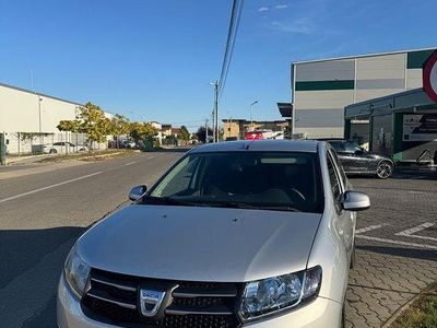 Second-hand Dacia Logan 75 CP (55 kW) 2016 Culoareargint Berlinǎ