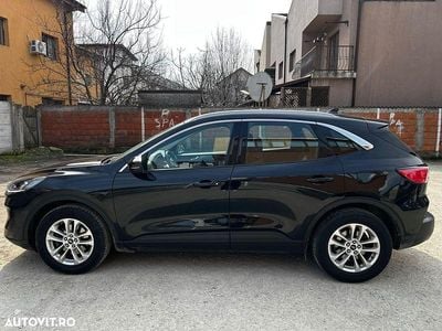 Second-hand Ford Kuga ST-Line 150 CP (110 kW) 2020 Culoarenegru SUV