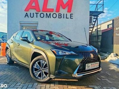 Second-hand Lexus UX 300e Luxury Line 150 kW (204 CP) 2021 Culoareverde SUV