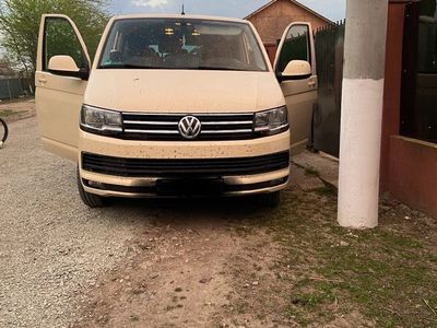 second-hand VW Caravelle 