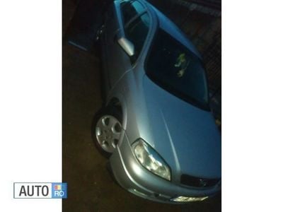 Second-hand Opel Astra 75 CP (55 kW) 2001 Gri Berlinǎ