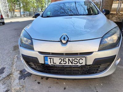 second-hand Renault Mégane III Break 2011 gri deschis