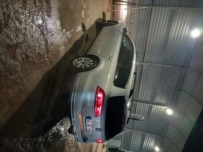 Second-hand VW Passat SE 140 CP (102 kW) 2011 Gri Hatchback