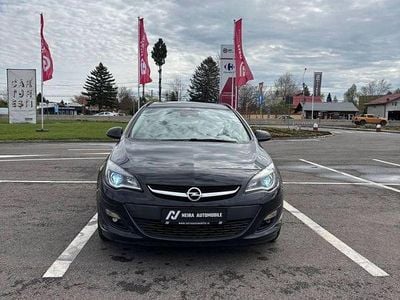 Culoaregalbeuriu Utilizat 2015 Opel Astra Break | 5.850 EUR (Preț OK)