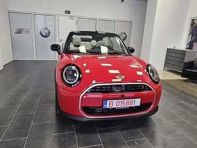Rosu Nouă 2025 Mini Cooper Hatchback | 35.900 EUR