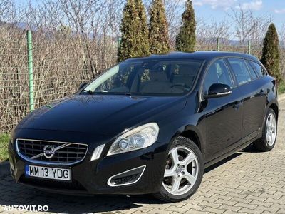 second-hand Volvo V60 D3