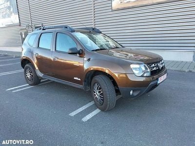 Culoarebej Utilizat 2014 Dacia Duster Lauréate SUV | 7.500 EUR (Preț OK)