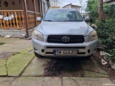 second-hand Toyota RAV4 2007