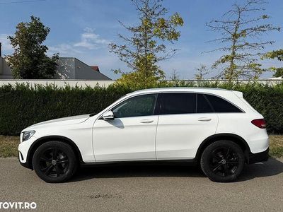Alb Utilizat 2016 Mercedes GLC220 SUV | 16.800 EUR