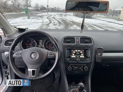 Second-hand VW Golf VII Edition 140 CP (102 kW) 2013 Gri Break