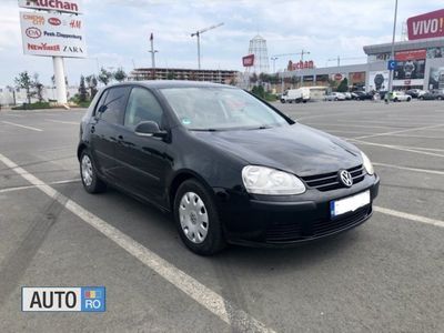 second-hand VW Golf V 