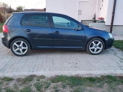 VW Golf V