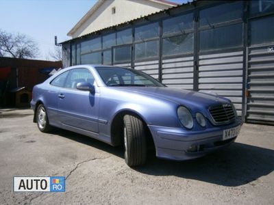 second-hand Mercedes CLK320 2300