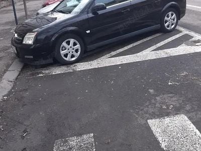 Second-hand Opel Vectra 200 CP (147 kW) 2004 Hatchback