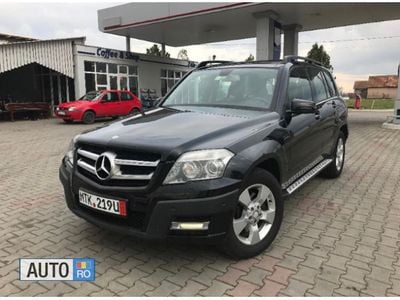 Second-hand Mercedes GLK250 231 CP (169 kW) 2011 Negru SUV