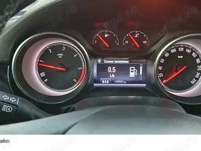 Utilizat 2017 Opel Astra Break | 9.800 EUR (Scump)