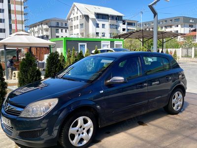 second-hand Opel Astra 2009, km reali