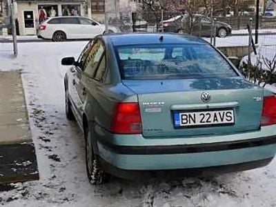 Utilizat 2000 VW Passat Berlinǎ | 950 EUR