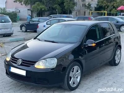 VW Golf V