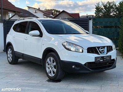 Nissan Qashqai +2