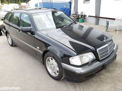 Mercedes C180