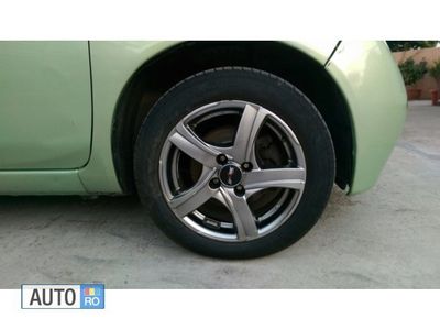 Second-hand Nissan Micra 65 CP (47 kW) 2004 Verde Hatchback