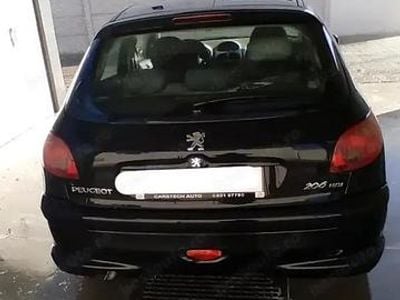 Second-hand Peugeot 206 50 CP (36 kW) 2005 Negru SUV