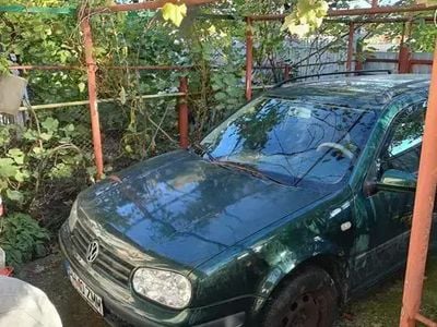 Utilizat 2000 VW Golf IV | 7.000 EUR