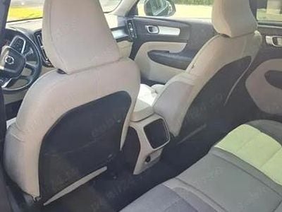 Utilizat 2019 Volvo XC40 SUV | 18.900 EUR