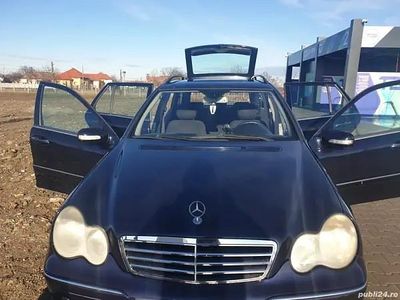 Mercedes C220