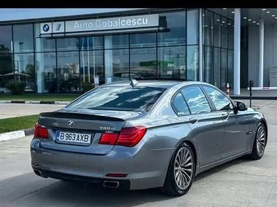 BMW 730