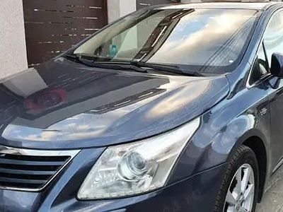 Second-hand Toyota Avensis Executive 177 CP (130 kW) 2009 Albastru Berlinǎ