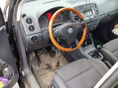 second-hand VW Golf V 