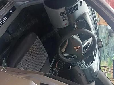 Gri Utilizat 2010 Mitsubishi L200 Pickup | 12.500 EUR (Scump)