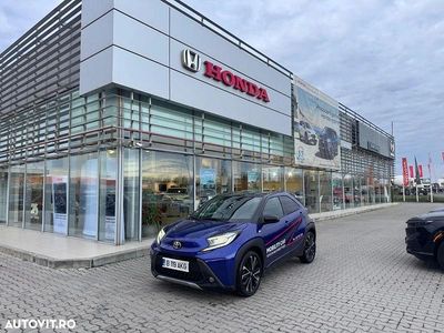 Culoarealbastru Utilizat 2022 Toyota Aygo X SUV | 16.990 EUR
