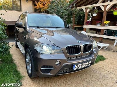 Second-hand BMW X5 Exclusive 245 CP (180 kW) 2012 Culoaremaro SUV