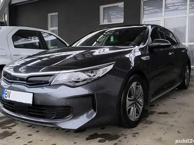 Gri Utilizat 2017 Kia Optima Hybrid Berlinǎ | 14.500 EUR