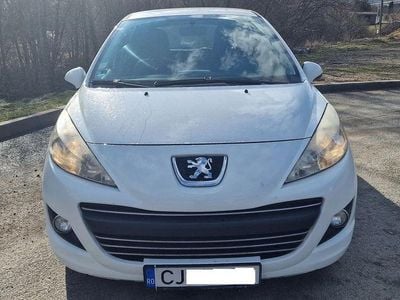 Second-hand Peugeot 207 Active 90 CP (66 kW) 2010 Culoarealb Hatchback