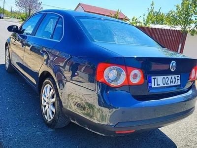 Albastru Utilizat 2007 VW Jetta Berlinǎ | 2.300 EUR (Preț bun)