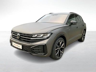 Gri inchis metalic perleffect Nouă 2025 VW Touareg R-line SUV | 89.687 EUR