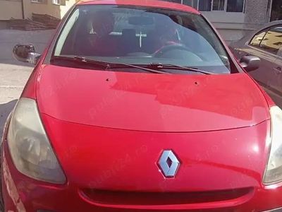 Second-hand Renault Clio II 55 CP (40 kW) 2010 Hatchback