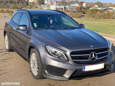 Mercedes GLA220