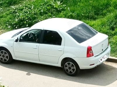 second-hand Dacia Logan 1.6 MPI Laureate - primul proprietar