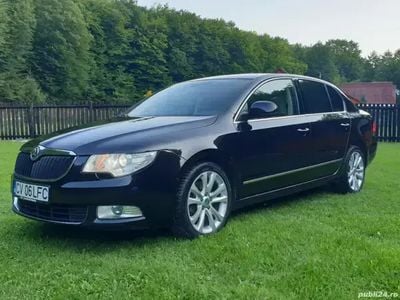 Second-hand Skoda Superb 210 CP (154 kW) 2009 Negru Berlinǎ