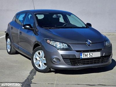 Second-hand Renault Mégane III Expression 110 CP (80 kW) 2012 Culoaregri Hatchback