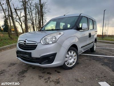 second-hand Opel Combo 1.6 D (CDTI) L2H2 Selection