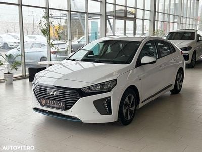 Second-hand Hyundai Ioniq 105 CP (77 kW) 2017 Culoarealb Hatchback