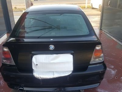 Utilizat 2002 BMW 316 Hatchback | 1.250 EUR