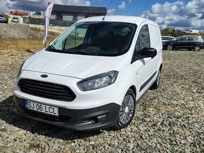 Second-hand Ford Courier 90 CP (66 kW) 2015 Monovolum
