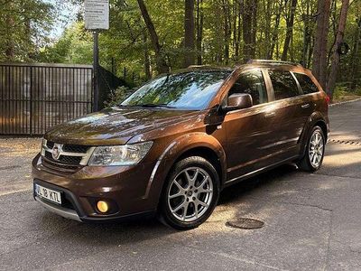 Culoaremaro Utilizat 2013 Fiat Freemont Lounge SUV | 8.399 EUR